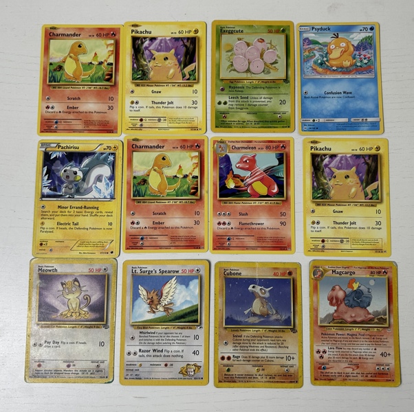 Pokémonkort 12 st, bl a Pikachu och Charmander_1734a_8dc95faf59eab06_lg.jpeg