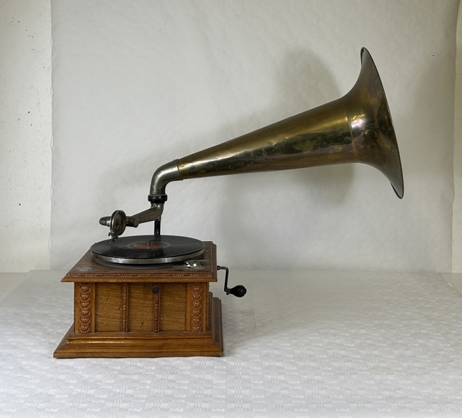 Vevgrammofon, "Lux", 1900-talets första hälft.