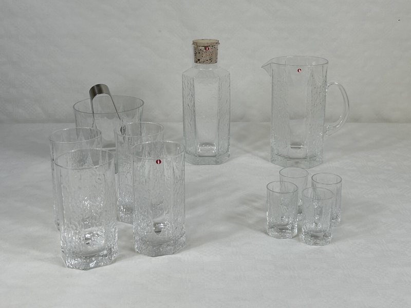 Timo Sarpaneva. Iittala, "Kalinka", 11 delar.