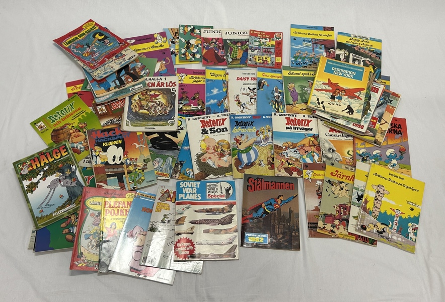 Seriemagasin, bla Lucky Luke och Stålmannen.