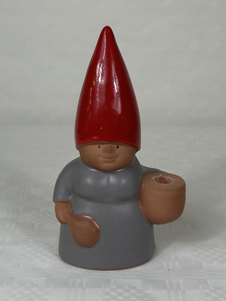 Lisa Larson. Figurin, "Tomtemor" , Gustavsberg, etikett märkt.