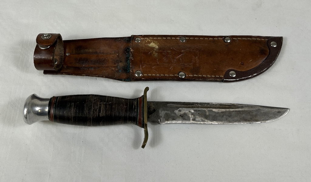 Kniv, J.A. Hellberg, Eskilstuna.