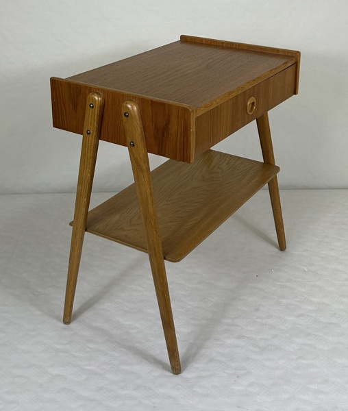 Sängbord, teak, 1900-talets mitt.