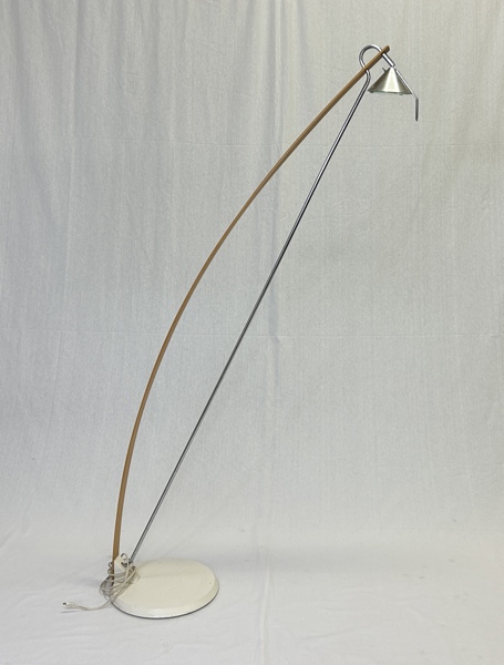 Tord Björklund. Golvlampa, Ikea, 1900-talets slut.