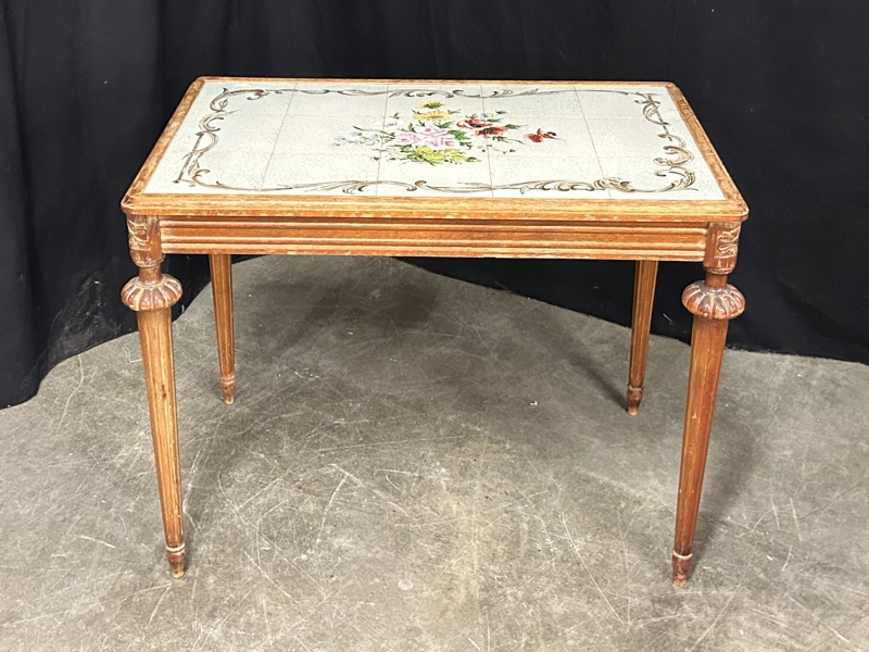 Bord, gustaviansk stil, 1900-tal.