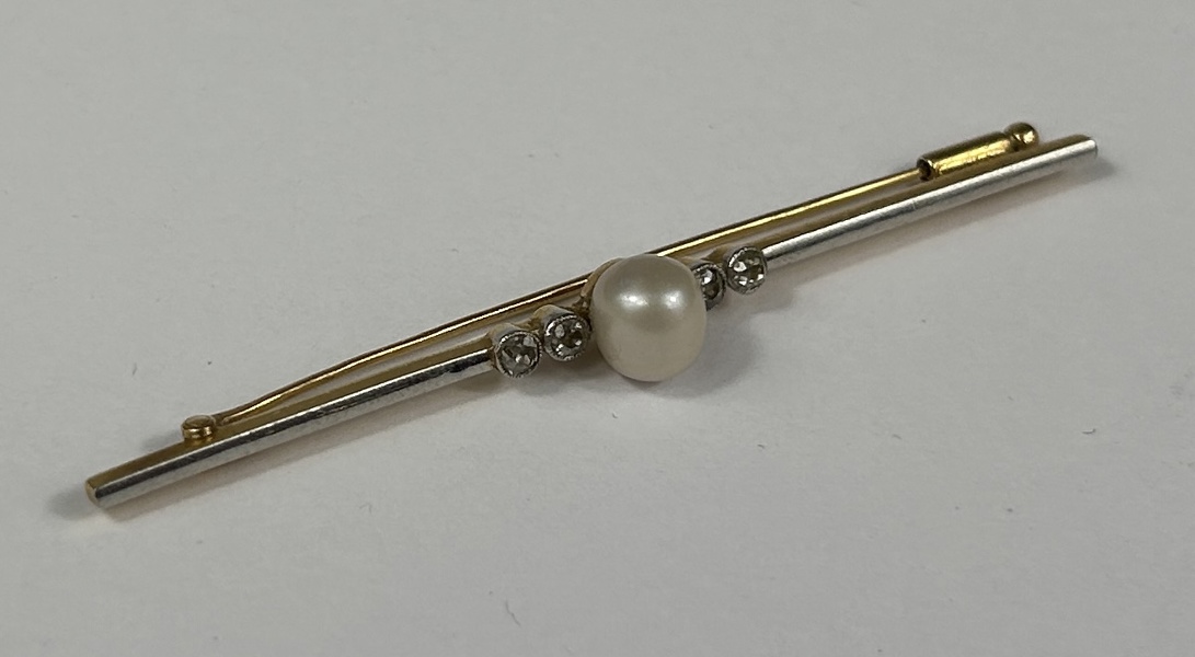 Brosch, 18k guld, med en pärla, 1926.