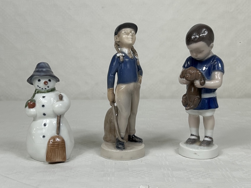 Figuriner, 3 st, Royal Copenhagen och Bing & Gröndahl.
