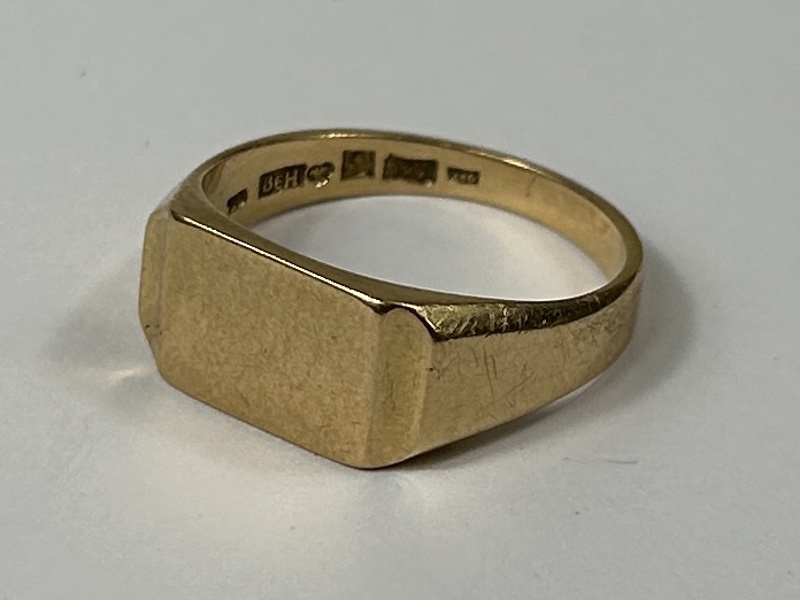 Klackring, 18k guld.