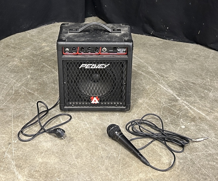 Mikrofon med högtalare, Peavey.