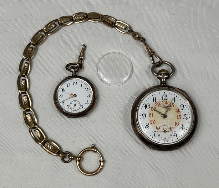 Fickur, 2 st, silver.