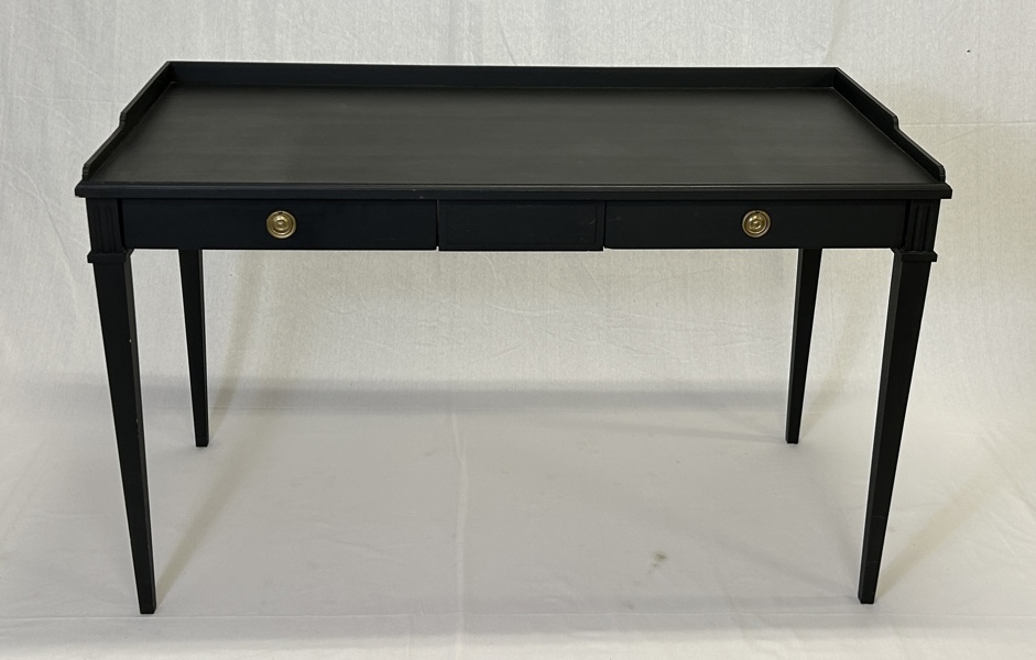 Skrivbord, NK Classic, gustaviansk stil, 1900-talets andra hälft.