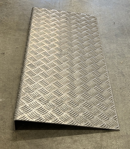 Ramp, metall.