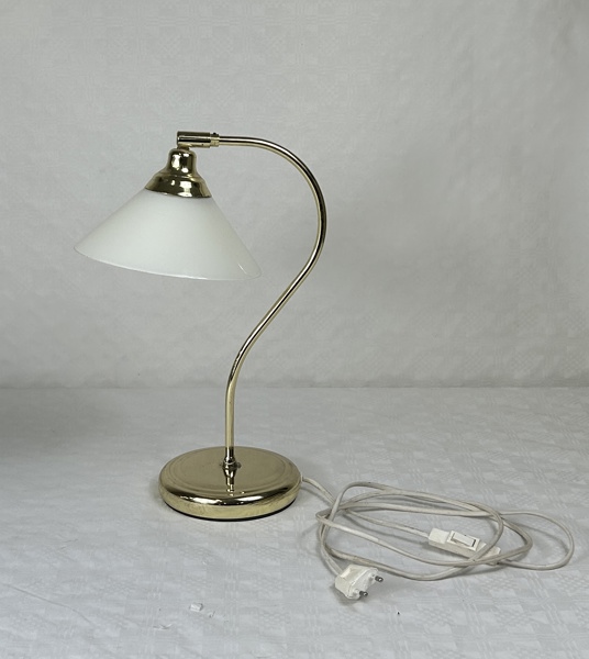 Bordslampa, gulmetall/glas, IKEA, 1900-tal.