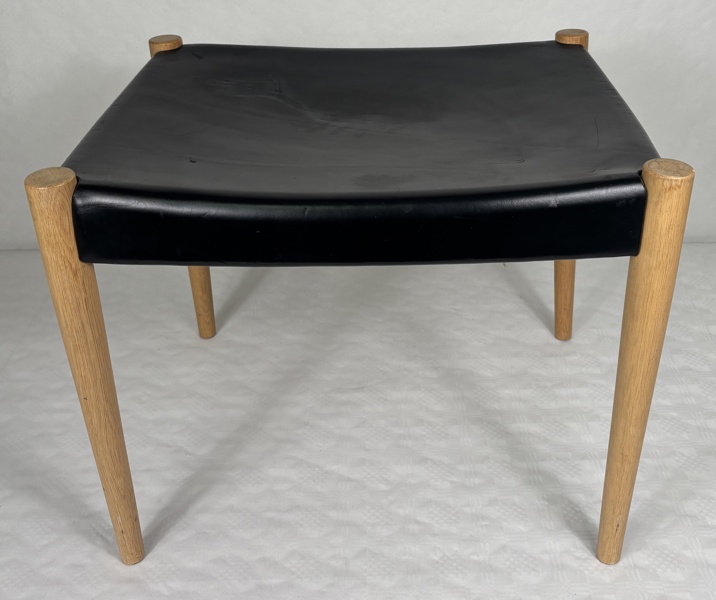Per-Olof Skotte. Pall, "Premier 69", för IKEA.