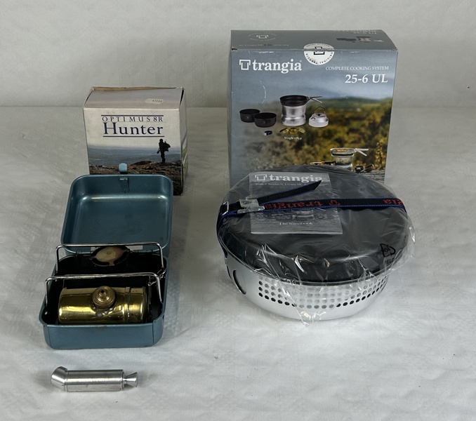 Campingkök, 2 st, Optimus 8R Hunter och Trangia.