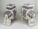 Piedestaler, ett par, Elefanter, orientaliska, 1900-tal.