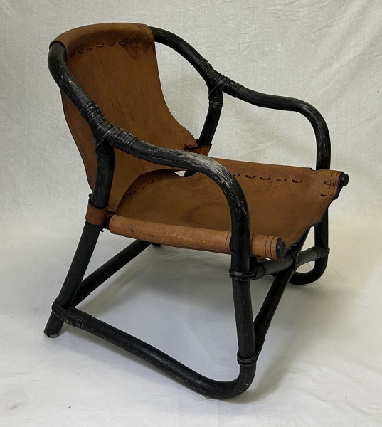 Karmstol, bambu/läder, 1970-tal.