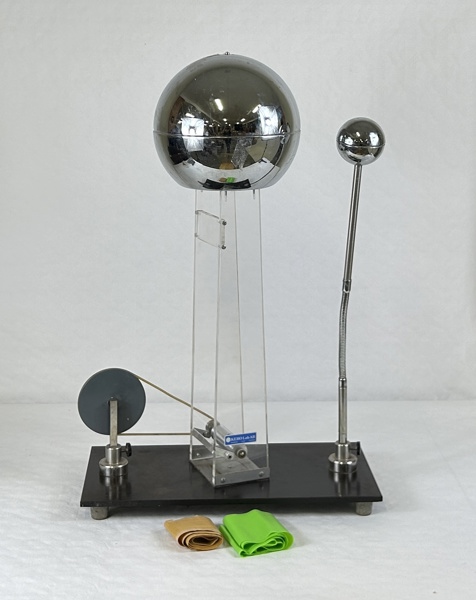 Generator, "Kebo lab AB Stockholm", 1950 tal.