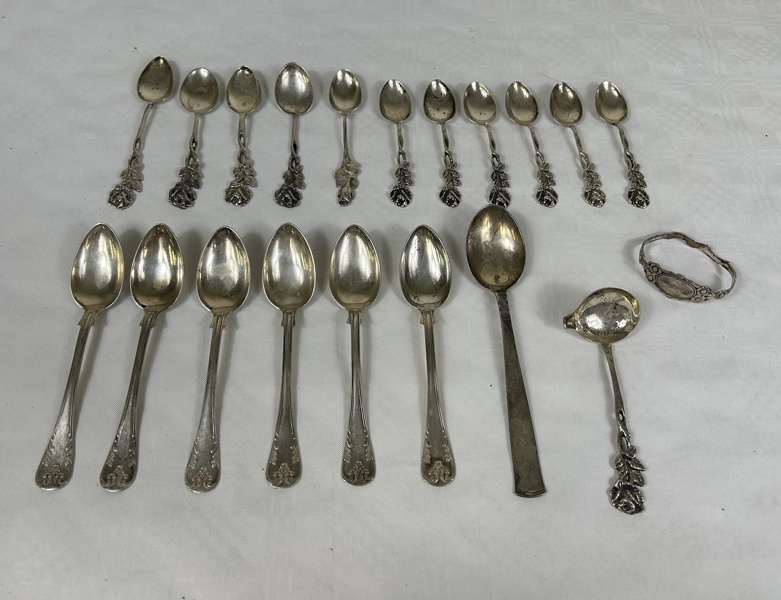 Silverföremål, 20 delar.