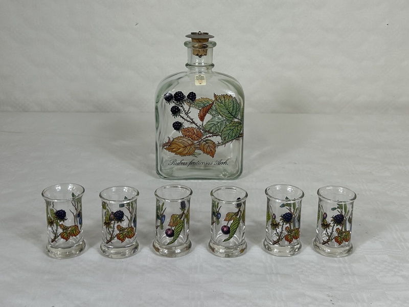 Holmegaard, snapsflaska med snapsglas, 6 st, Danmark.