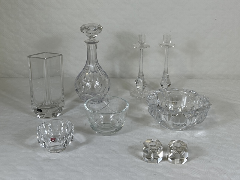 Glasföremål, 9 delar, bla Orrefors och Kosta.