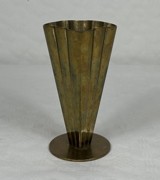 Gunnar Ander. Vas, mässing, Ystad Metall.