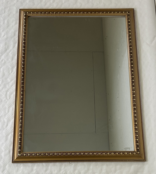 Spegel, förgylld.