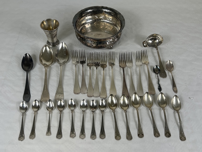 Silverföremål, 830/1000.