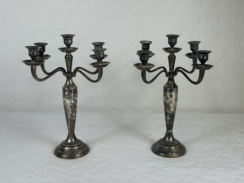 Kandelabrar, ett par, nysilver.
