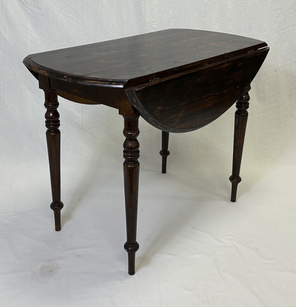 Klaffbord, nyrenässans, 1800-talets slut.