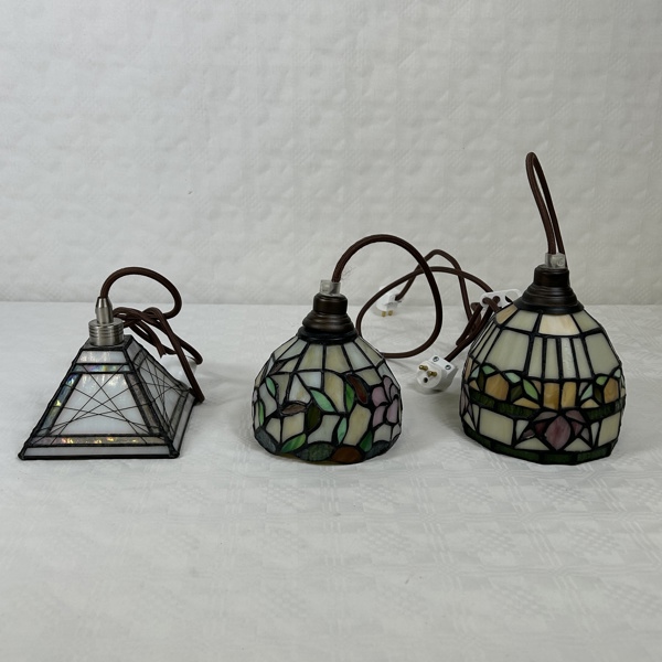 Fönsterlampor, 3 st, Tiffanystil, 1900 tal.