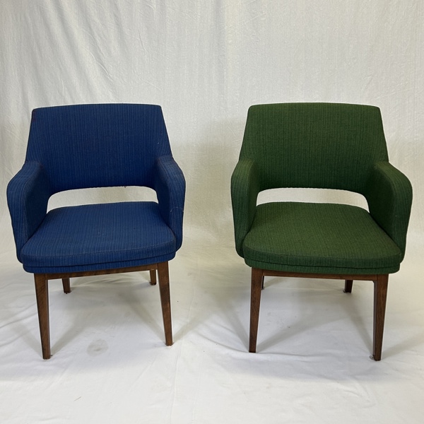 Karmstolar, ett par, "Oslosund", Kinnarps.1950-tal.