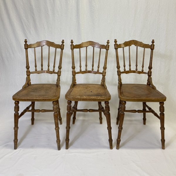 Pinnstolar, 3 st, sekelskiftet.