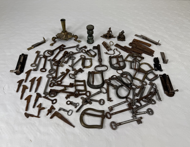 Diverse bla bältespännen.mm.