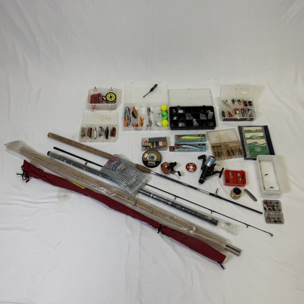 Fiskespön med tillbehör, bla Shimano GX 4000.