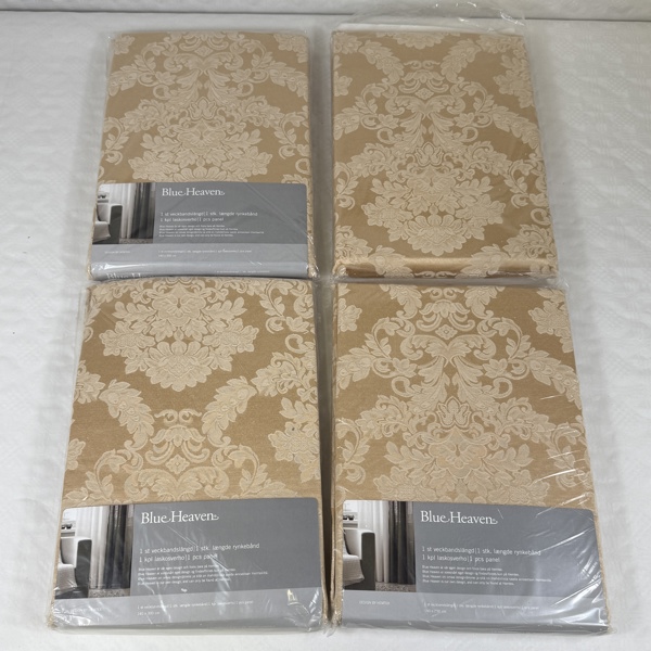 Gardiner, 4 st, 300 x 140 cm.