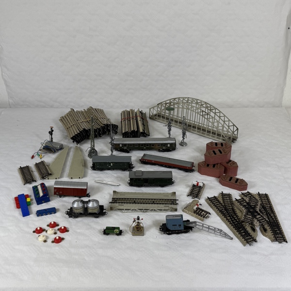 Modelltåg med tillbehör, Märklin.