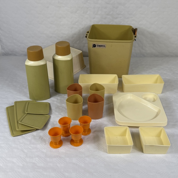 Sigvard Bernadotte. Picknickset, "Taffel", Husqvarna