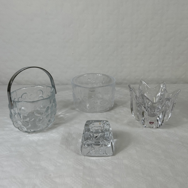 Skålar och ljuslykta, 4 delar, Orrefors och Kosta Boda.