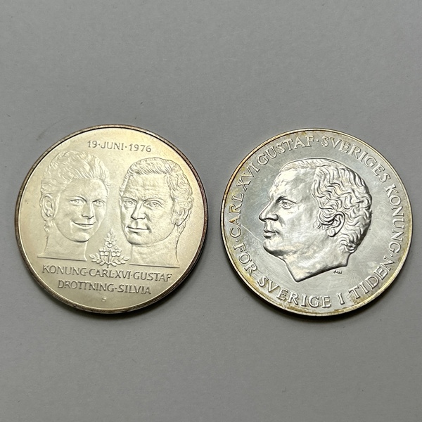 Mynt, 2 st, Silver, 50kr & 200kr.