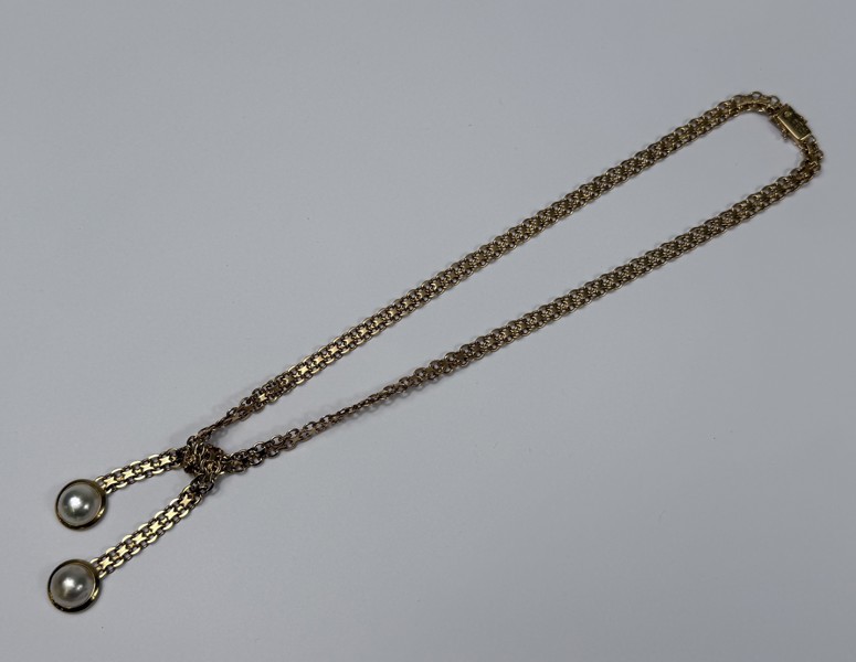 Halsband, 18k guld med pärlor, 1963.