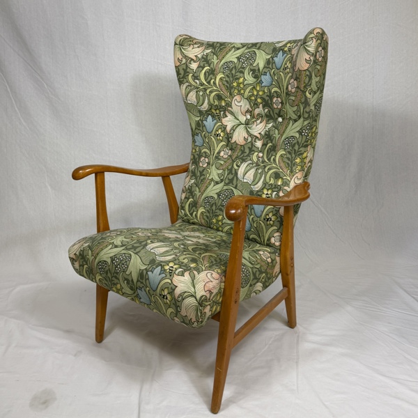 Öronlappsfåtölj, 1900 tal.