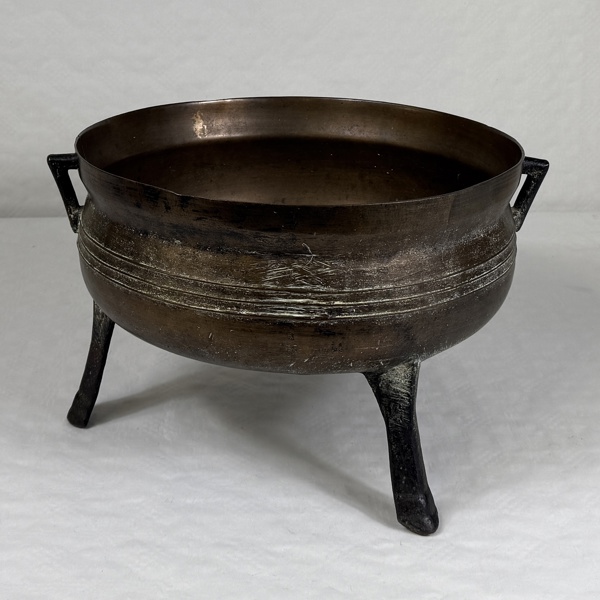 Trefot, Mässing, 17/1800-tal.