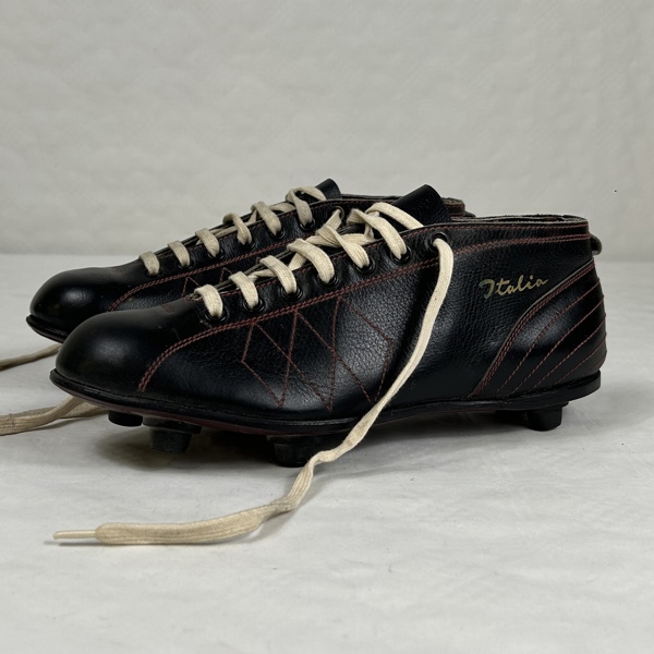 Fotbollsskor, "Italia", 1900-talets mitt.