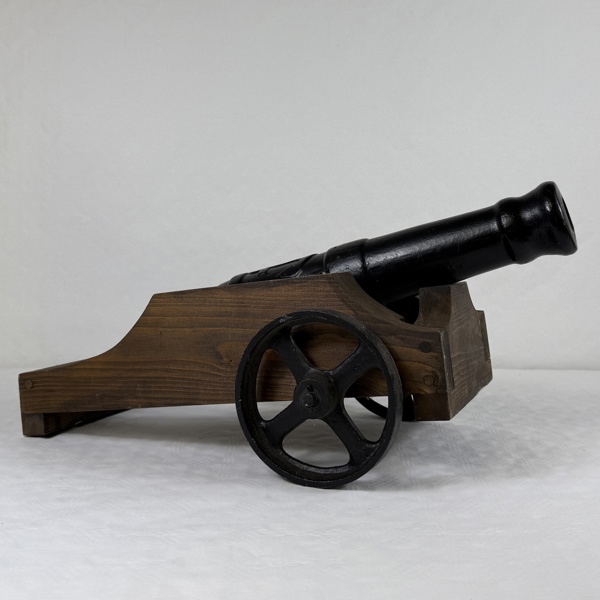 Salutkanon, Alunda gjuteri, gjutjärn.