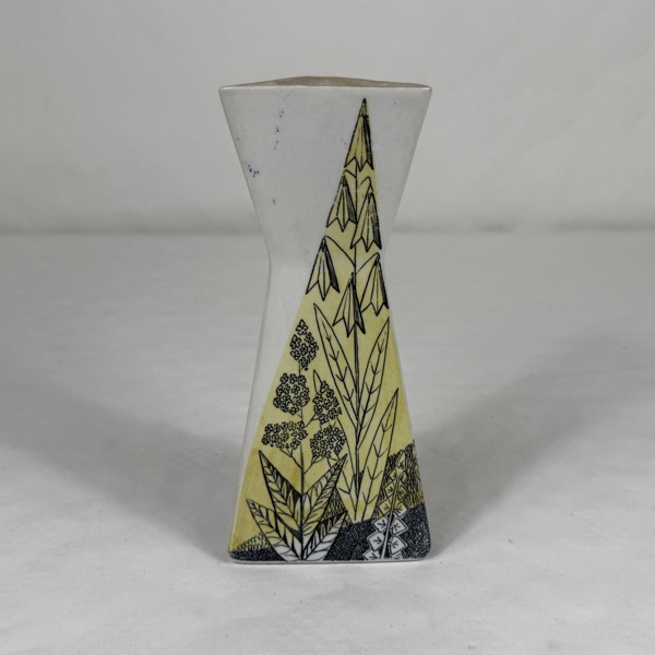 Lars Thorén. Vas, "Triangla", Rörstrand.