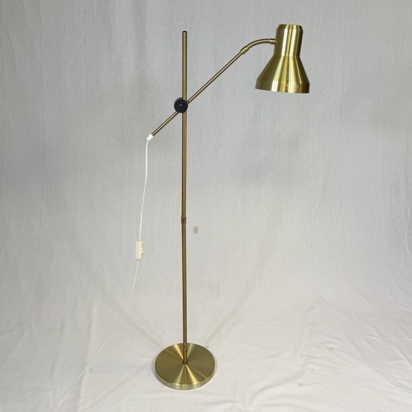 Golvlampa, mässing, 1900-tal.