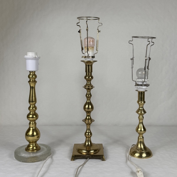 Bordslampor, 3 st, mässing, 1900-tal.