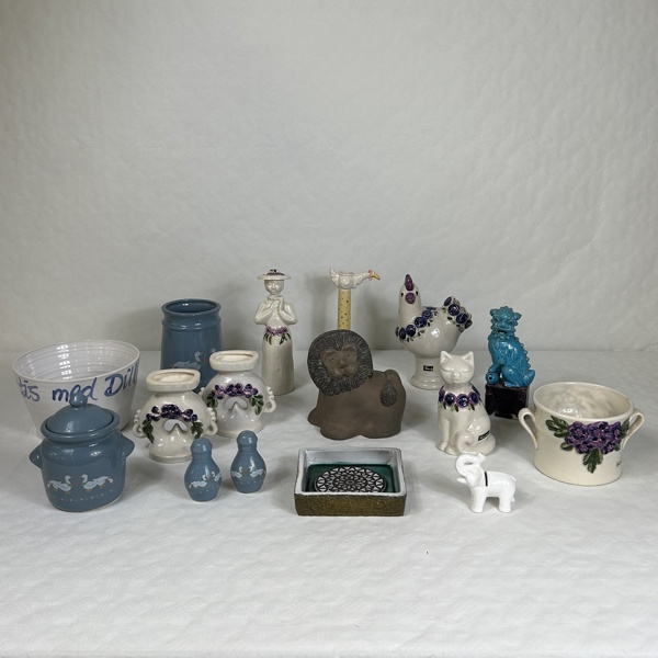 Diverse porslin och keramik.