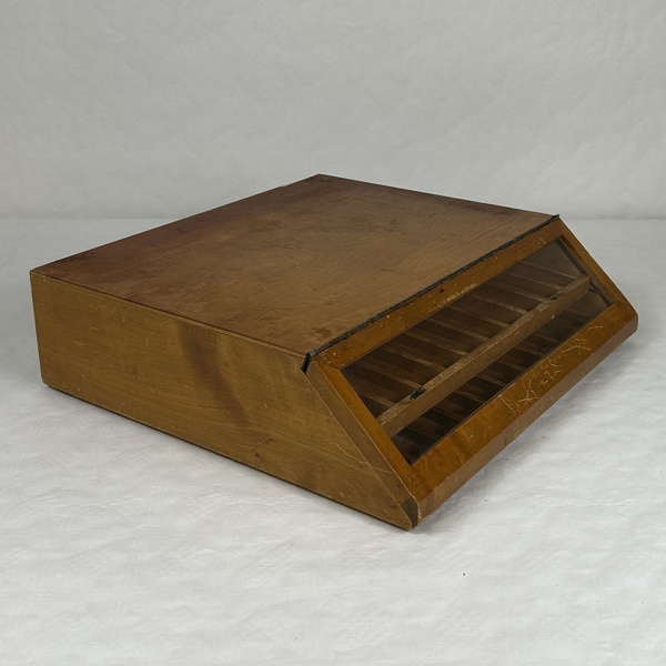 Sytrådsmonter, 1900-tal.